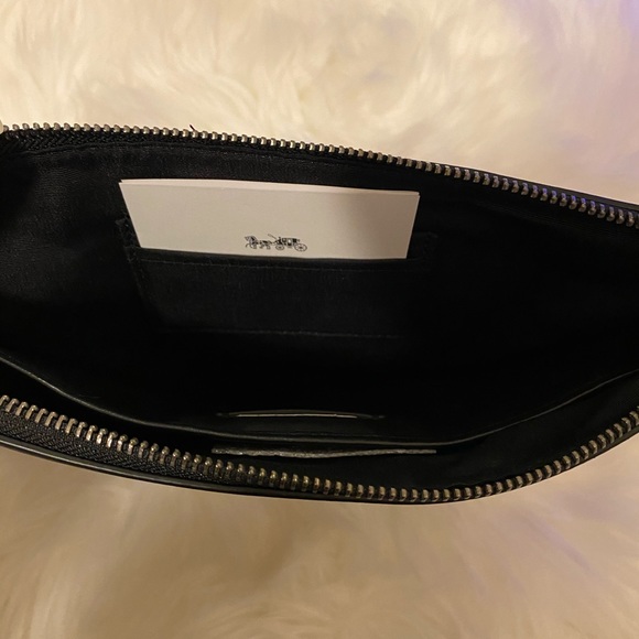 COACH STARWARS POUCH WRISTLET NWT - Picture 10 of 15